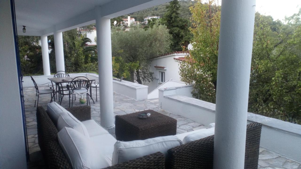 Ftelia Villa Skiathos Town